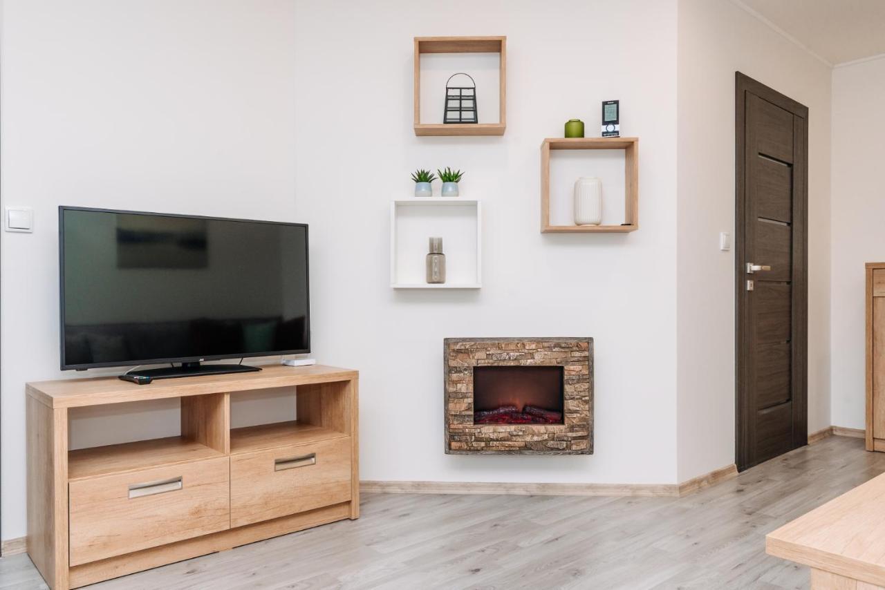 Apartment Hugo Klinovec โลชนา โปด กลิโนฟเซม ภายนอก รูปภาพ