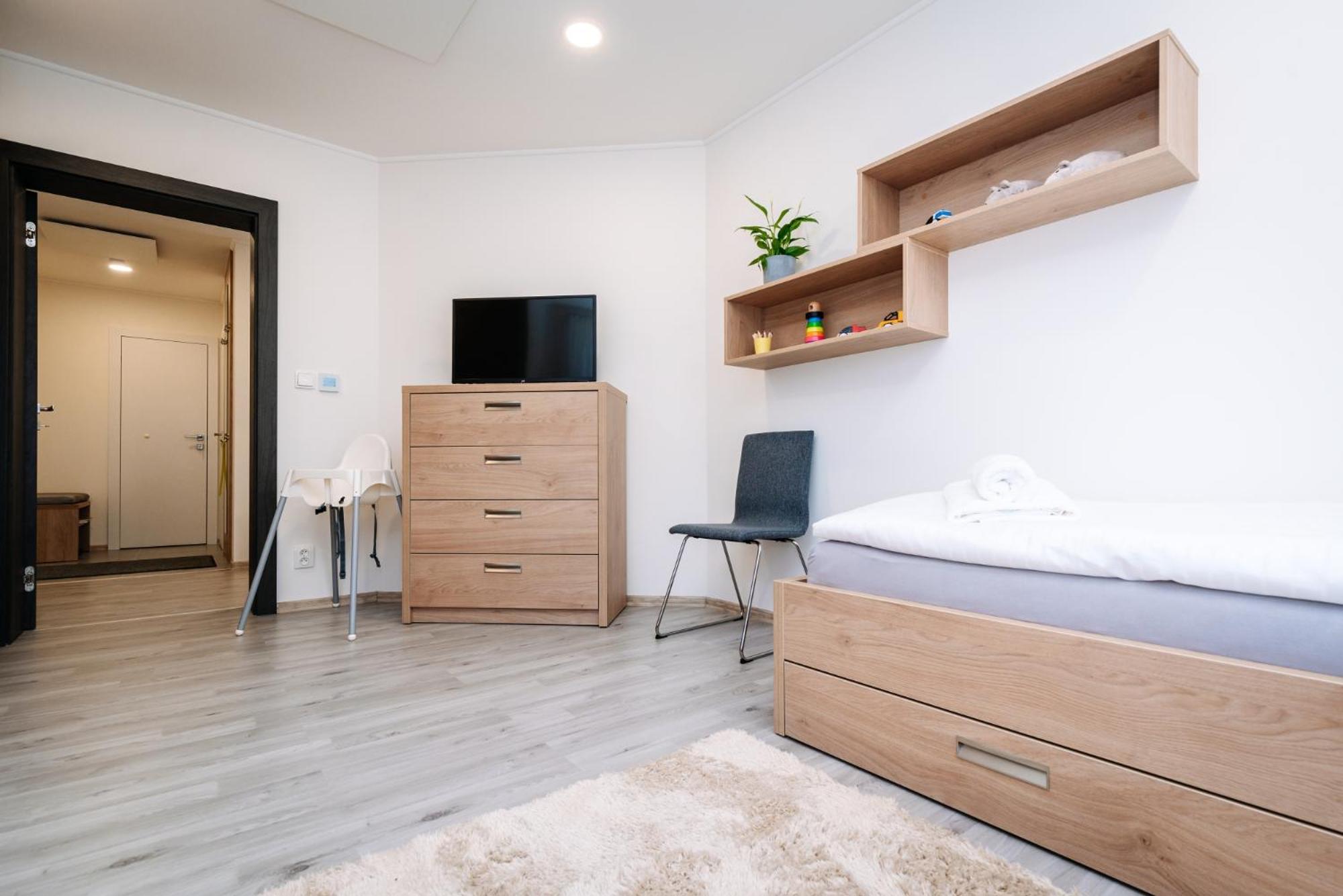 Apartment Hugo Klinovec โลชนา โปด กลิโนฟเซม ภายนอก รูปภาพ